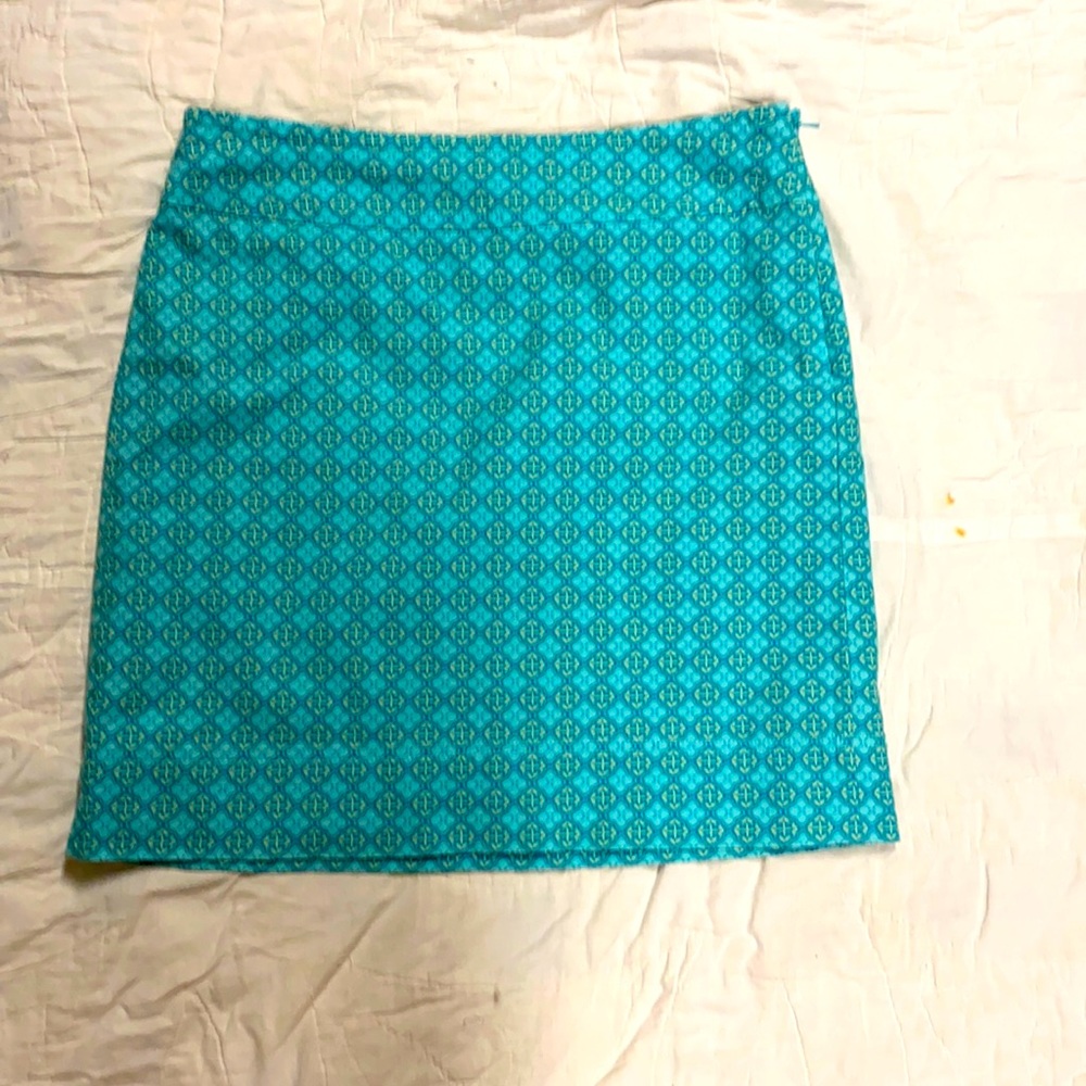 Talbots teal blue size 8 skirt in EUC; cotton/ spandex & fully lined.